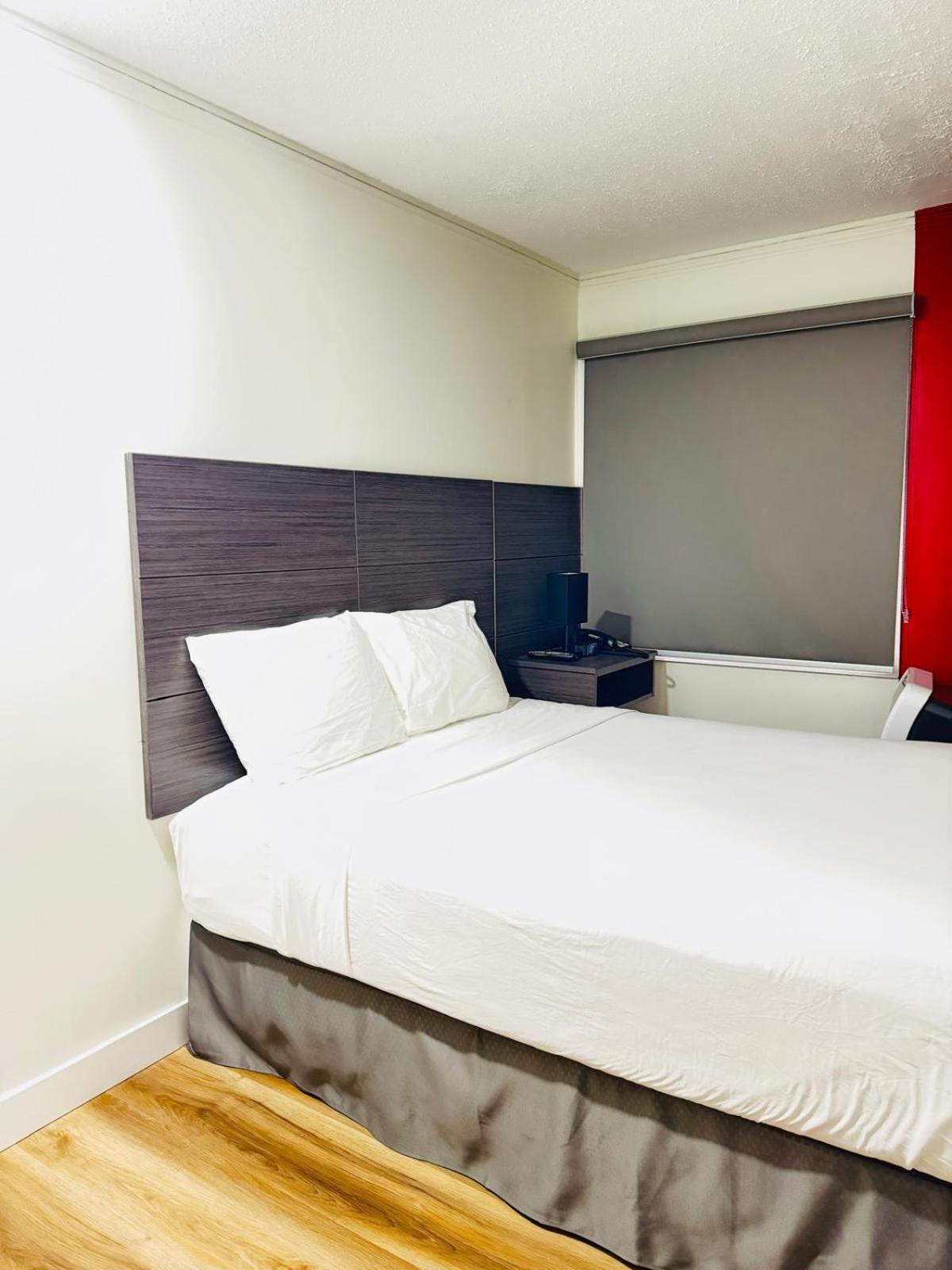 Ramada By Wyndham Dawson Creek Exterior foto